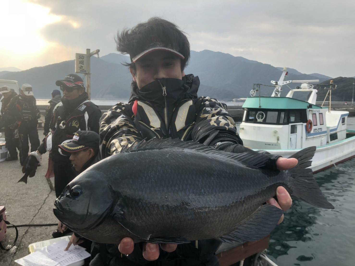 米水津グレ釣り釣行 サンライン